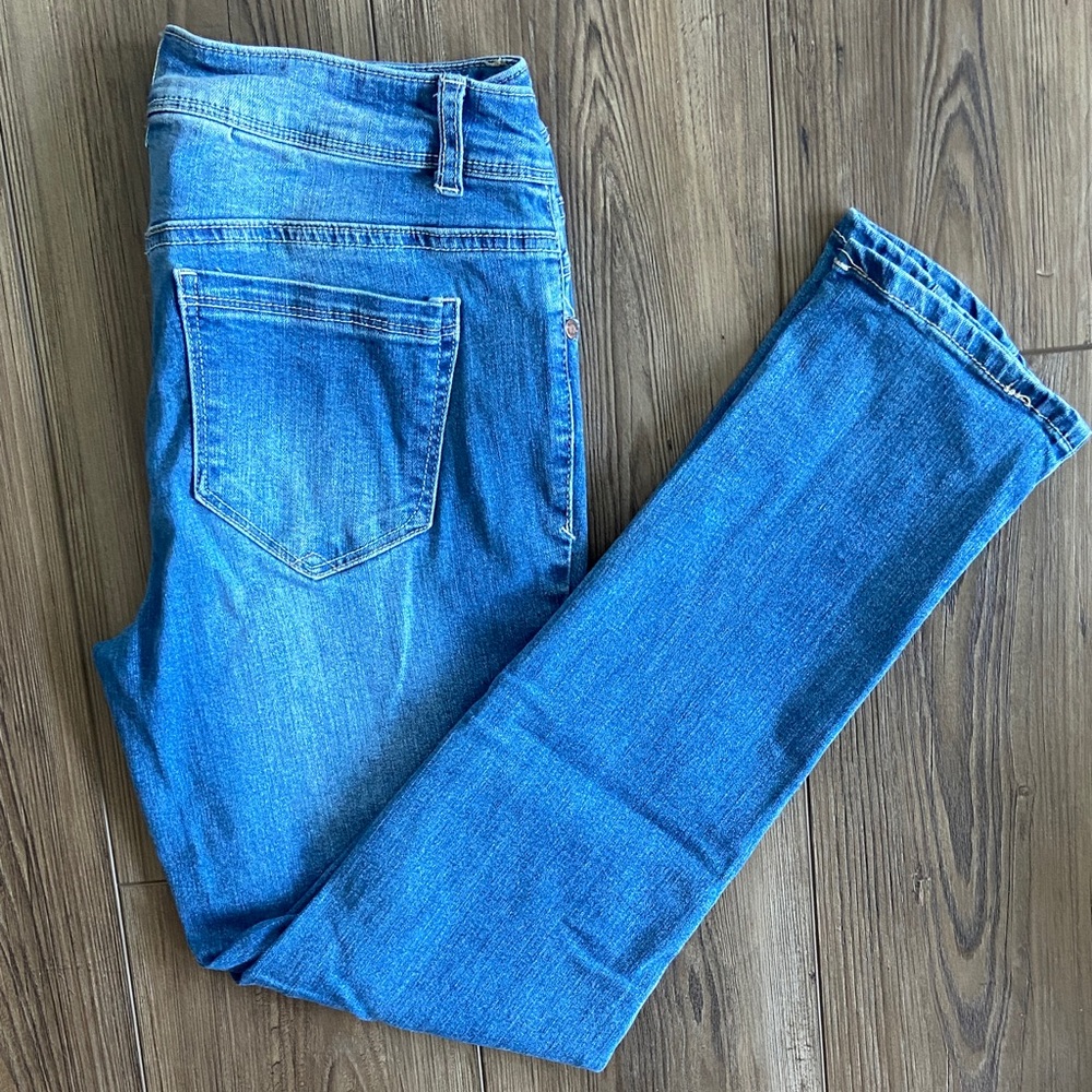 1822 Denim Light Blue Skinny Jeans - Size 6
